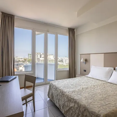 Ξενοδοχείο Cristallo 4*