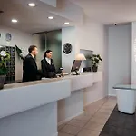 クリスタッロ ホテル 4*