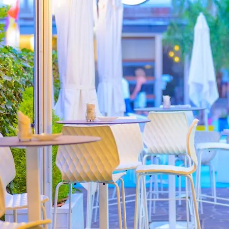 Hotell Cristallo 4*